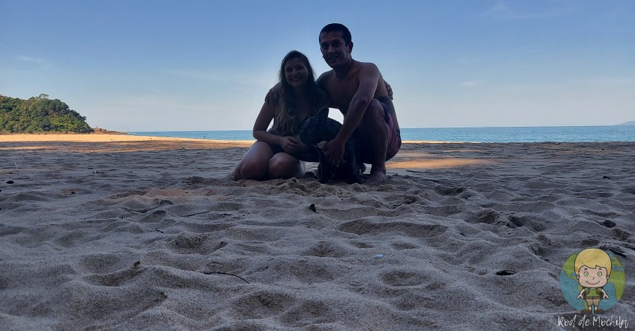 Mari, seu Maxx e Eu – Praia do Simão – Ubatuba.