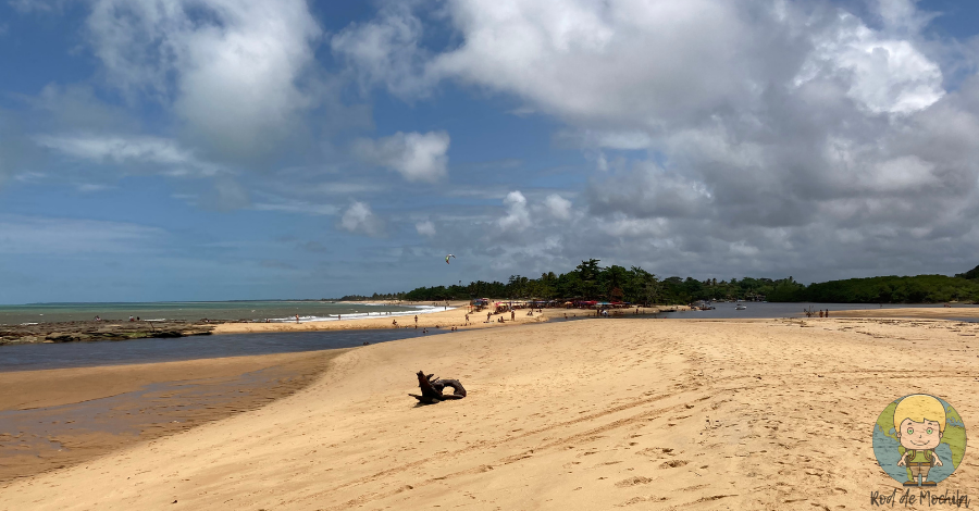 Praia de Caraíva ficando para trás. Destino final do dia: praia do Espelho.
